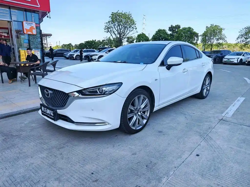 Mazda Atenza