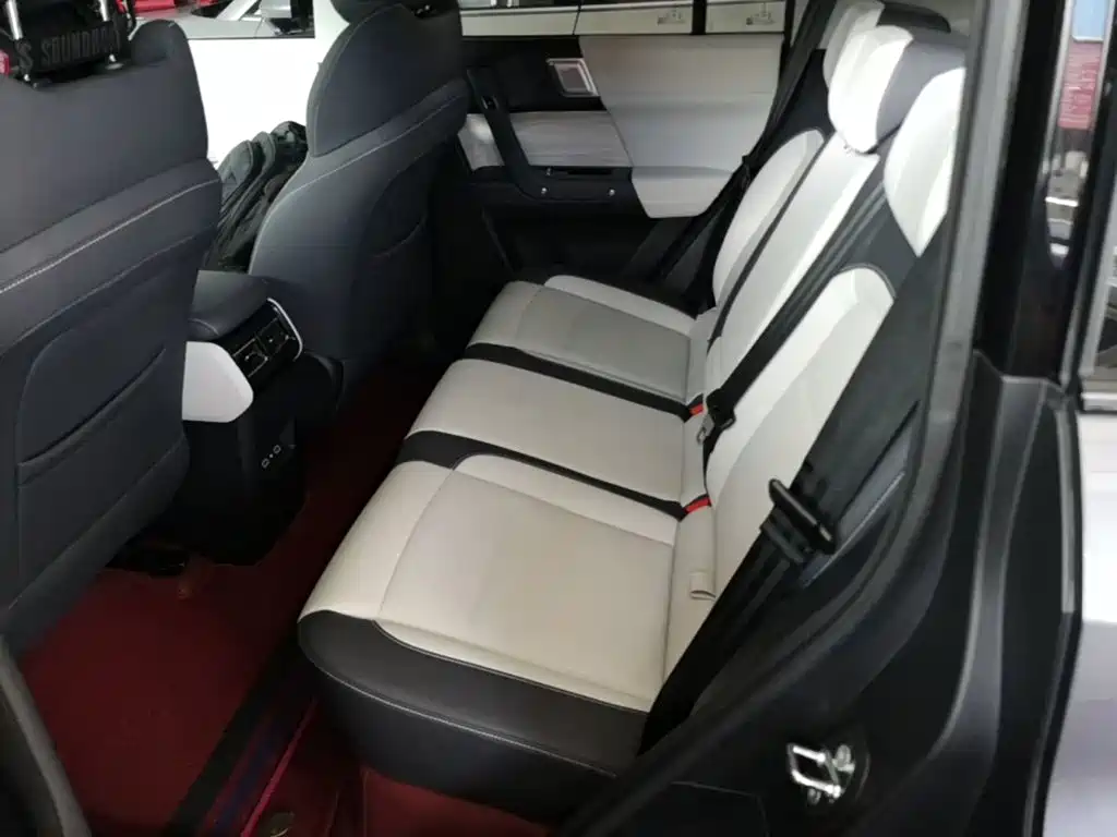 iCAR iCAR 03 — миниатюра 17