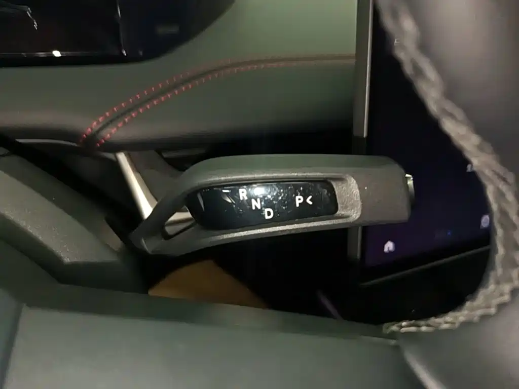 Xiaomi SU7 — миниатюра 14