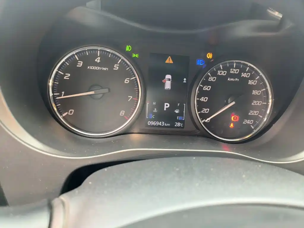 Mitsubishi Outlander — миниатюра 12