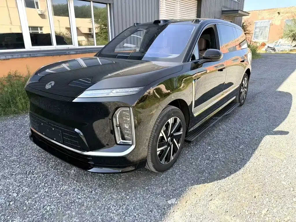 NIO ES9