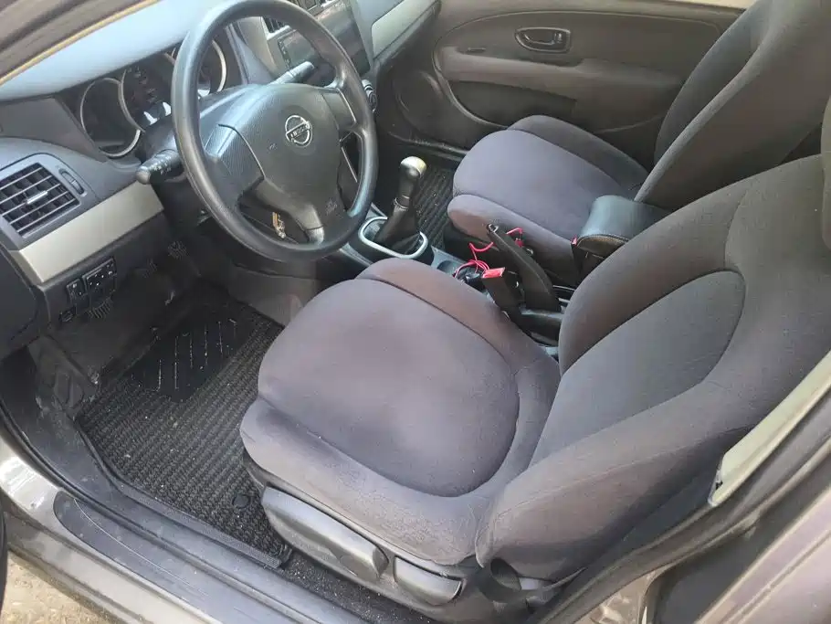 Nissan Sylphy — миниатюра 9