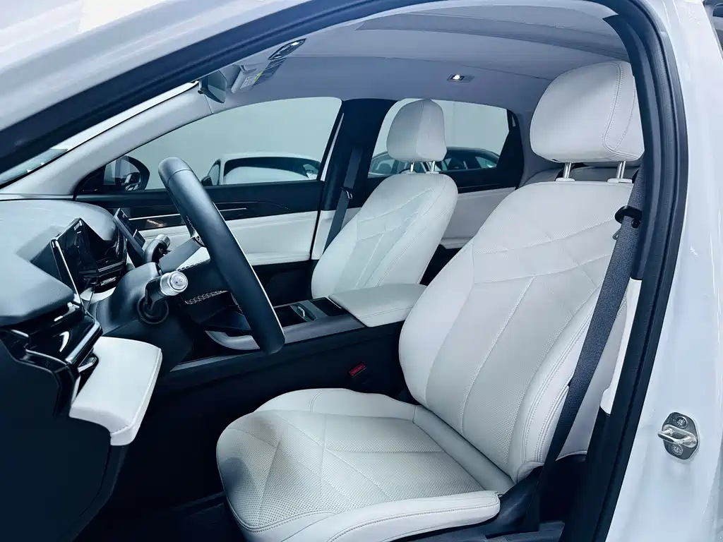 GEELY GALAXY GALAXY L6