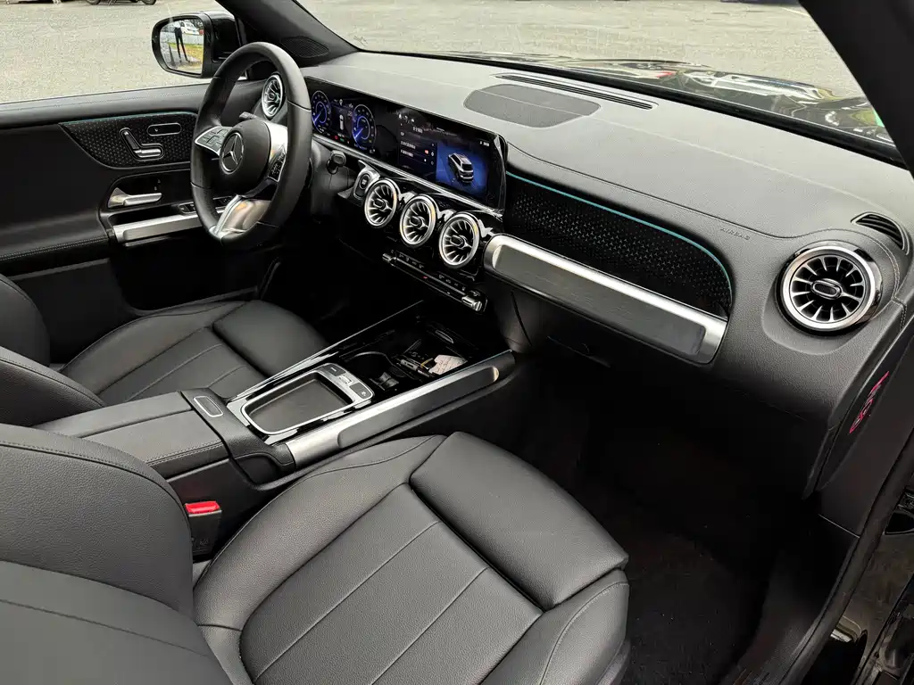Mercedes-Benz EQB — миниатюра 14