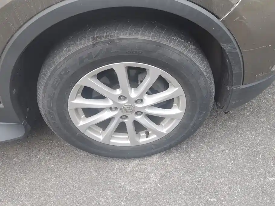Buick Envision Plus — миниатюра 6