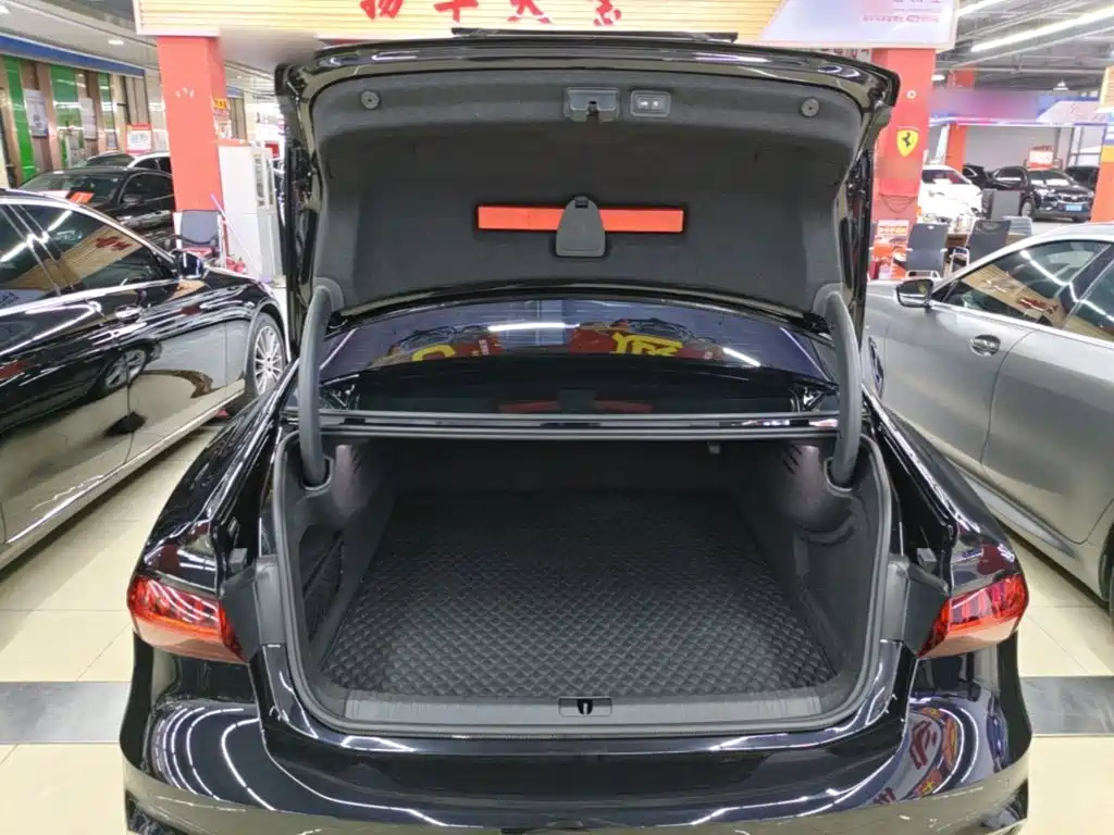 Audi A7L — миниатюра 19