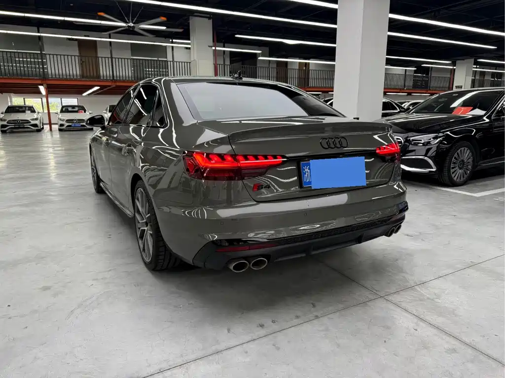 Audi S4 — миниатюра 18