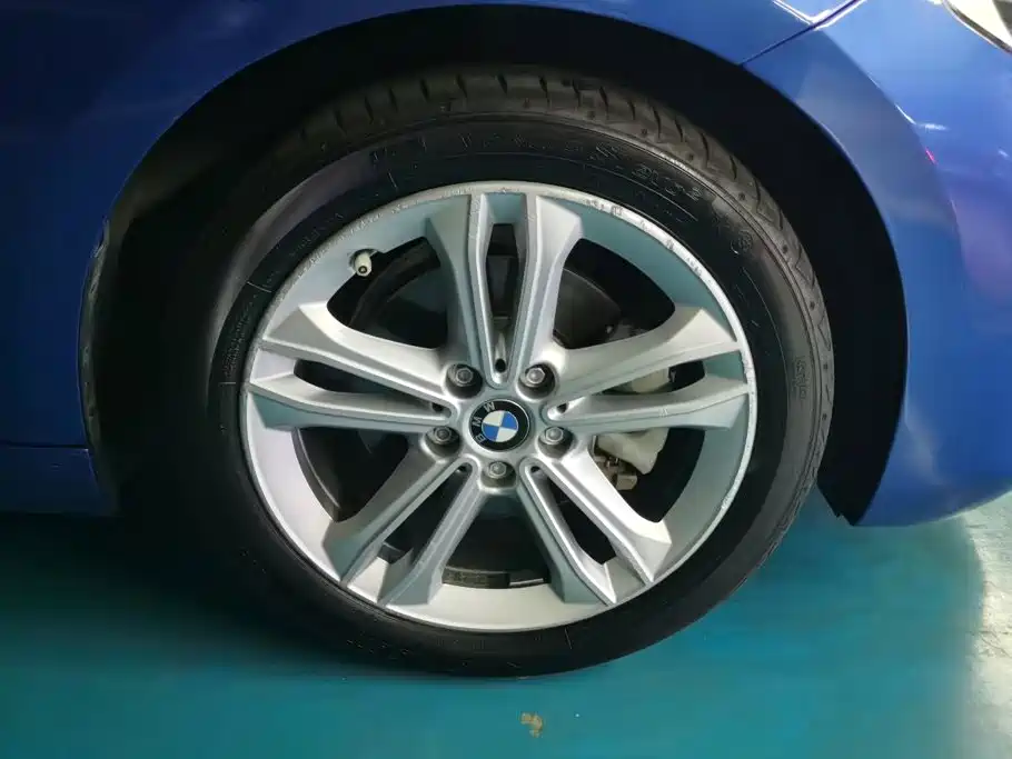 BMW 1 Series — миниатюра 6