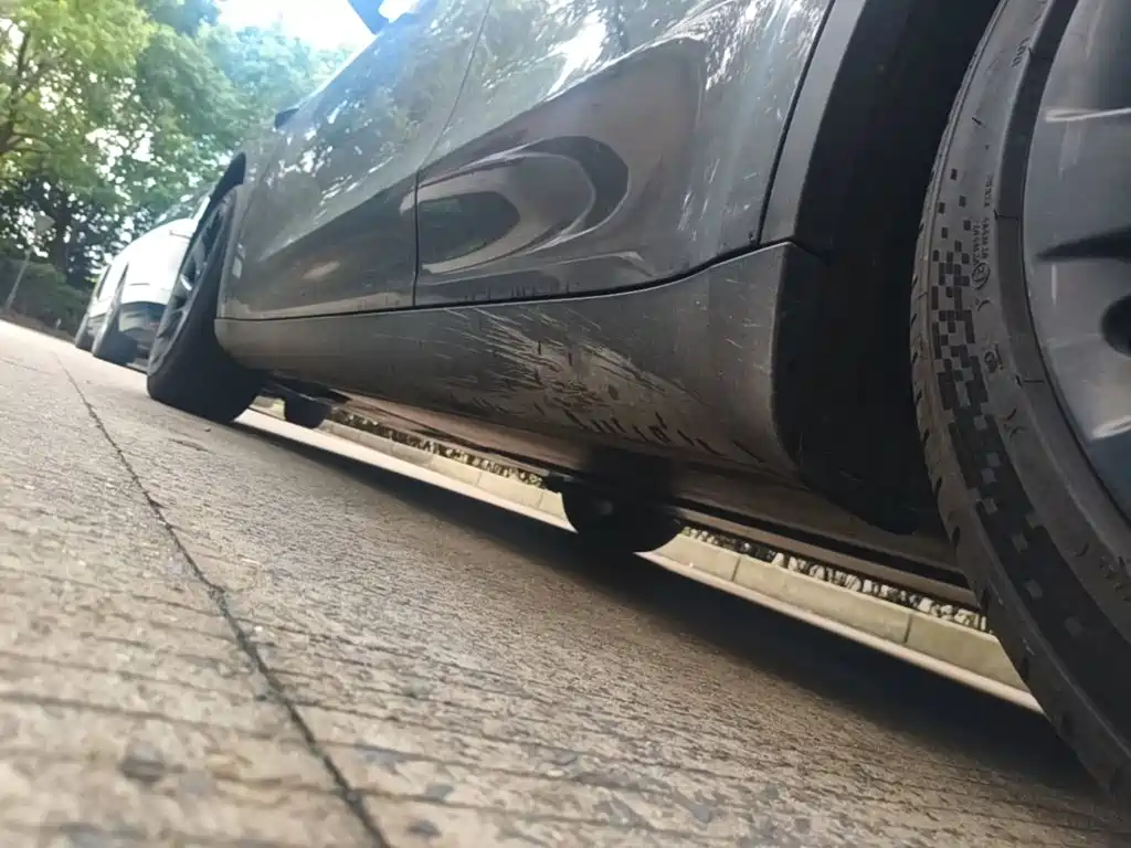 Tesla Model Y — миниатюра 22