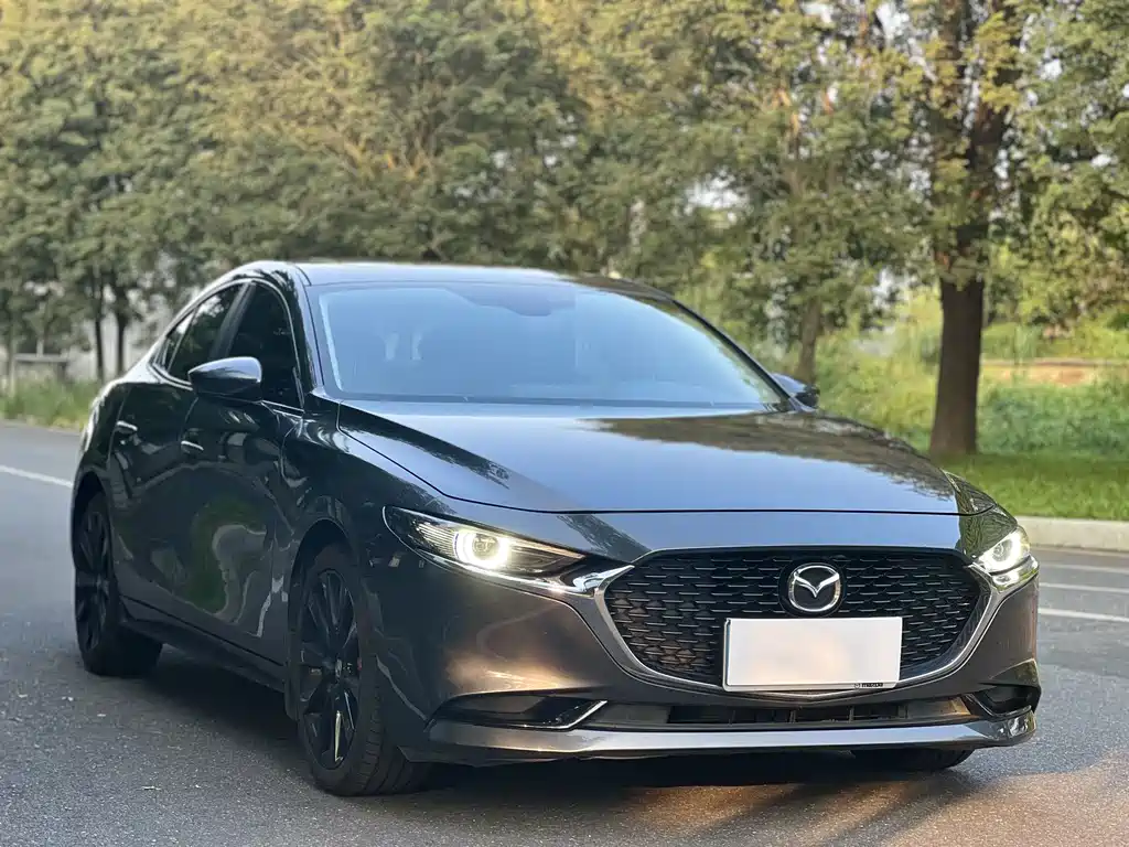 Mazda 3 Axela — миниатюра 2