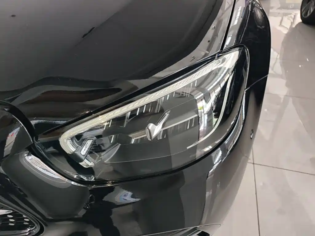 Mercedes-Benz E-Class New Energy — миниатюра 24