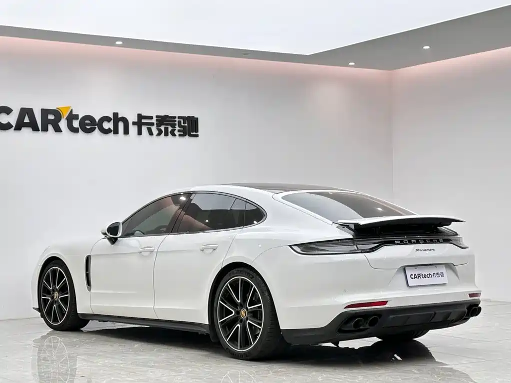Porsche Panamera — миниатюра 3