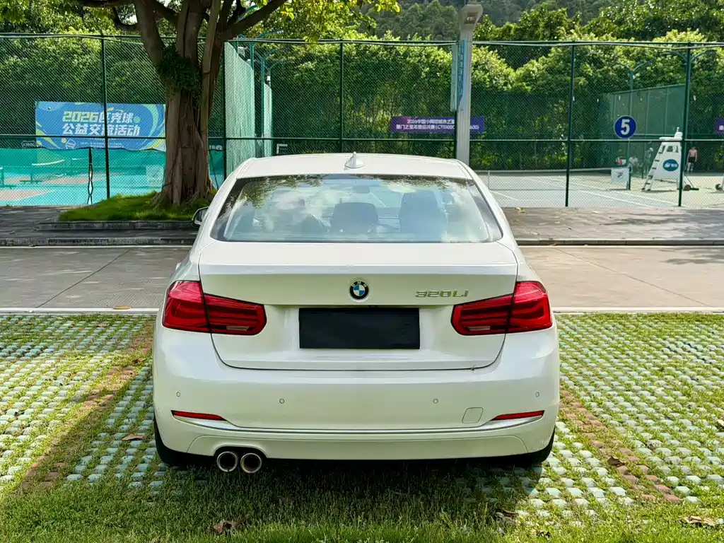 BMW 3 Series — миниатюра 5