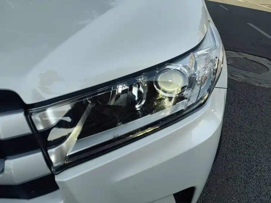 Toyota Highlander — миниатюра 5