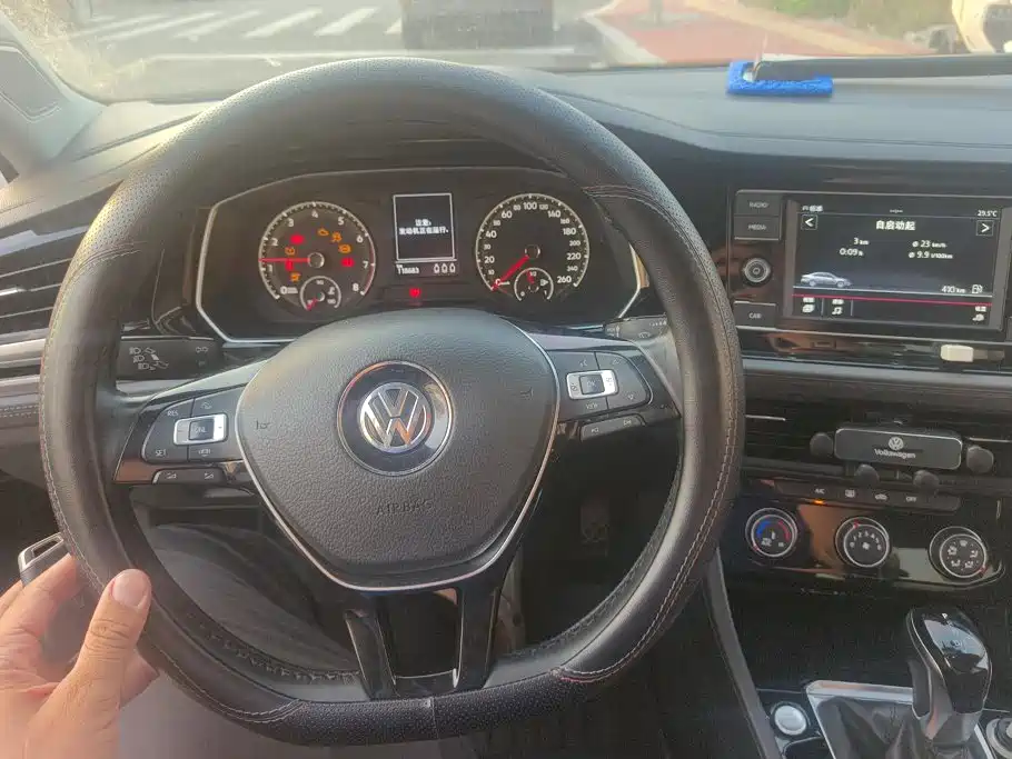 Volkswagen Sagitar — миниатюра 12