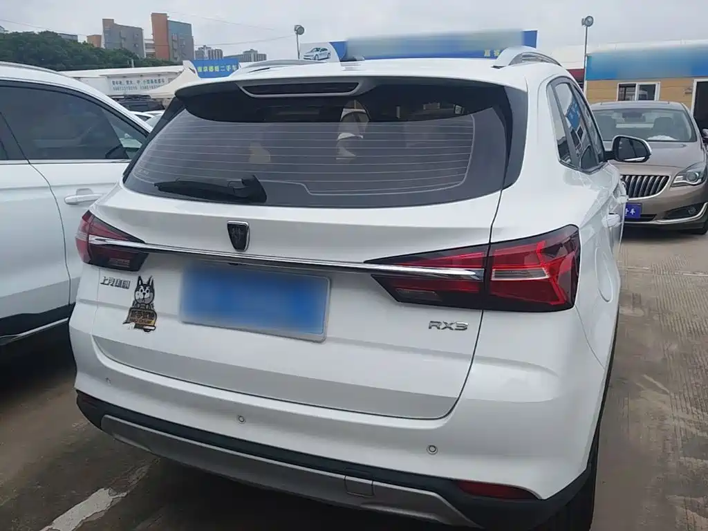 Roewe RX3 — миниатюра 6