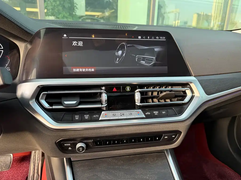 BMW 4 Series — миниатюра 12