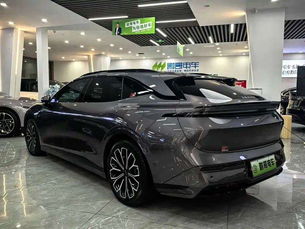 Zeekr Крайний Криптон 007 GT — миниатюра 4