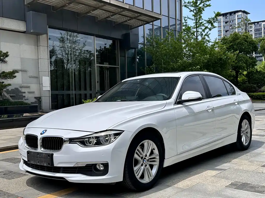 BMW 3 Series 2017