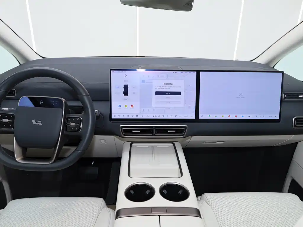 Li Auto Li MEGA — миниатюра 27