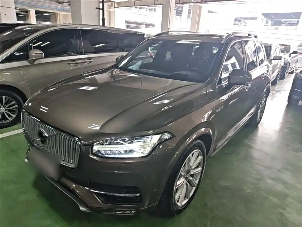 Купить Volvo XC90