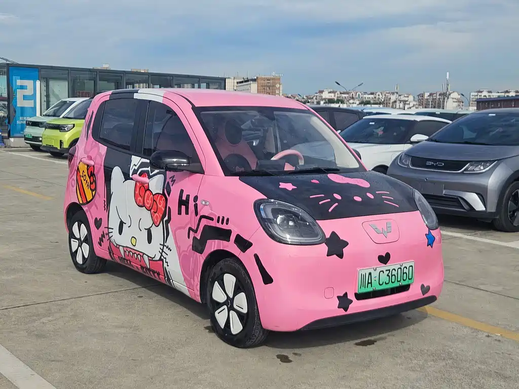 Wuling MINIEV — миниатюра 8