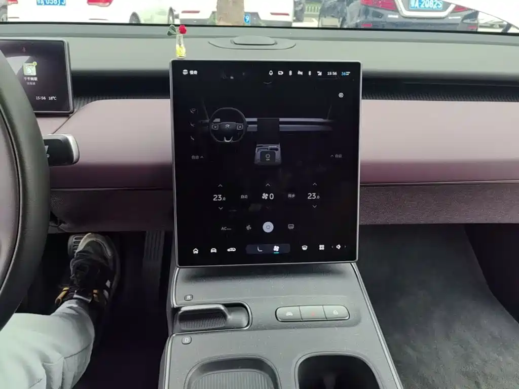 NIO ET5T — миниатюра 13
