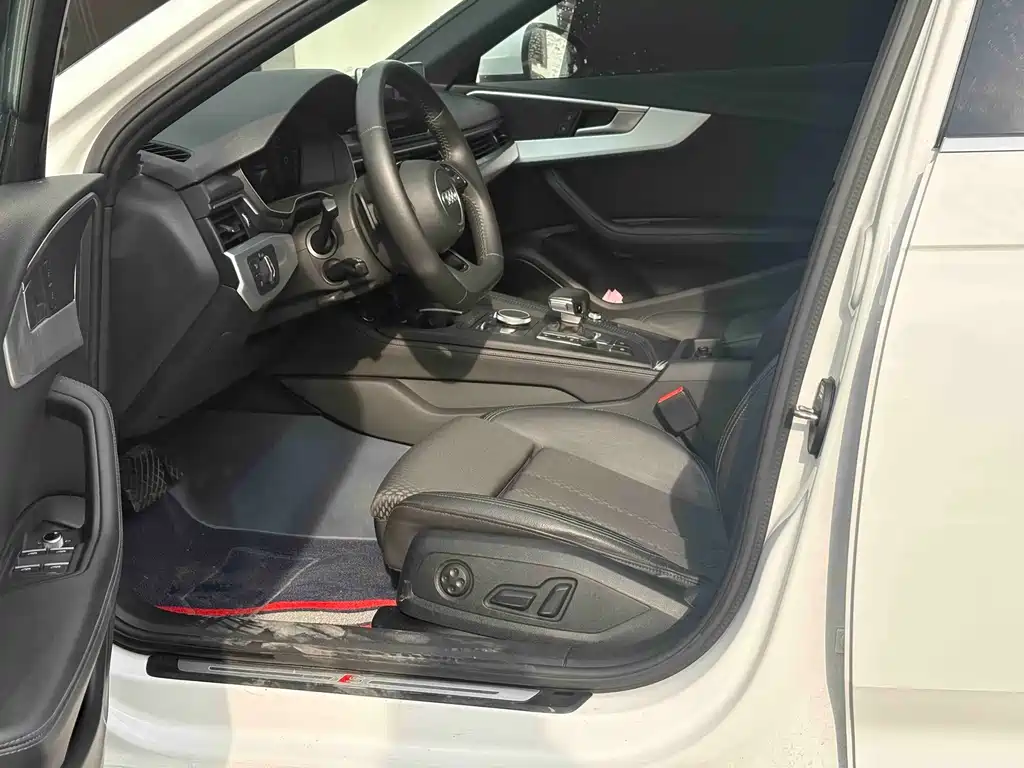 Audi A4L — миниатюра 8