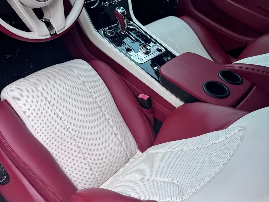 Bentley Continental — миниатюра 5