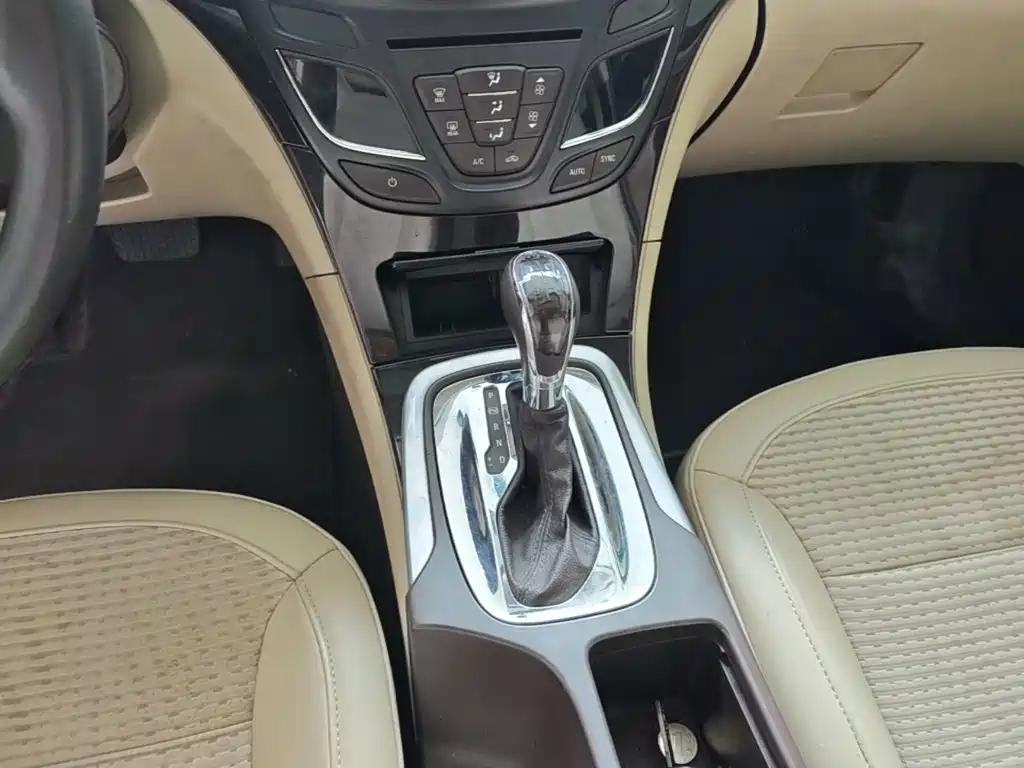 Buick Regal — миниатюра 14