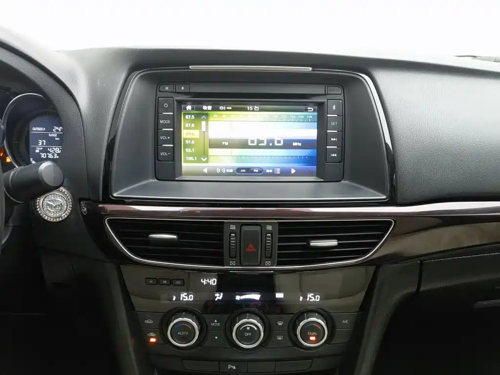 Mazda Atenza — миниатюра 12