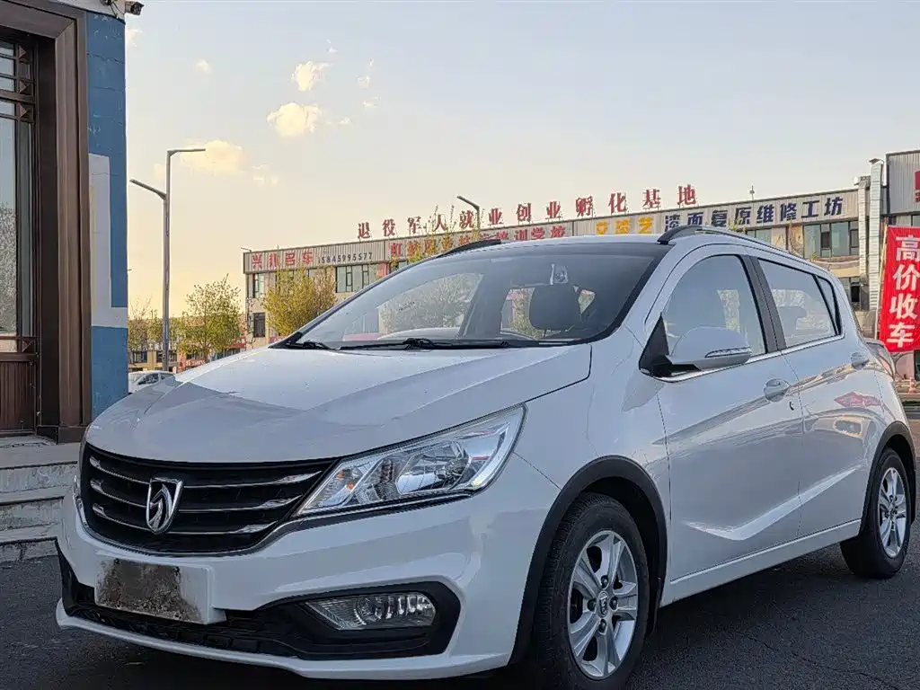 Baojun 310 2017