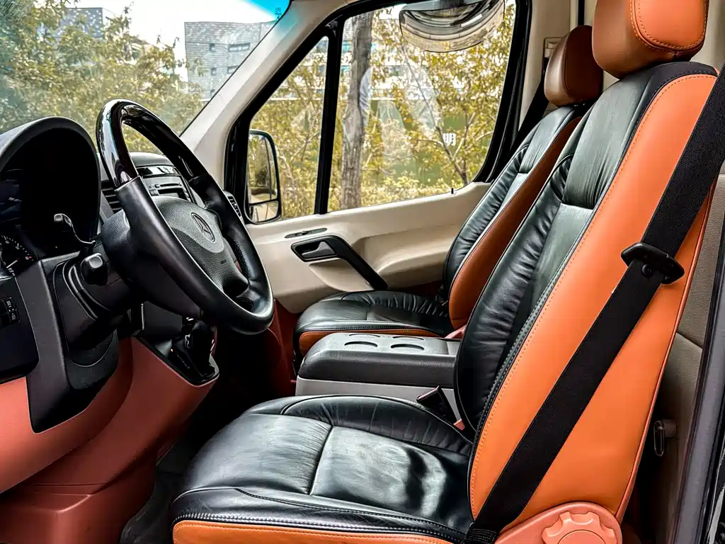 Mercedes-Benz Sprinter 2017 3.5L AT