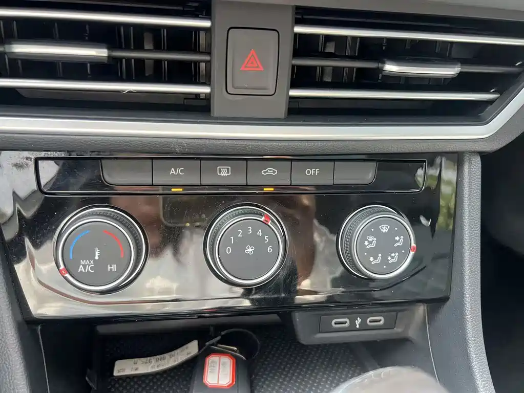 Volkswagen Sagitar — миниатюра 14