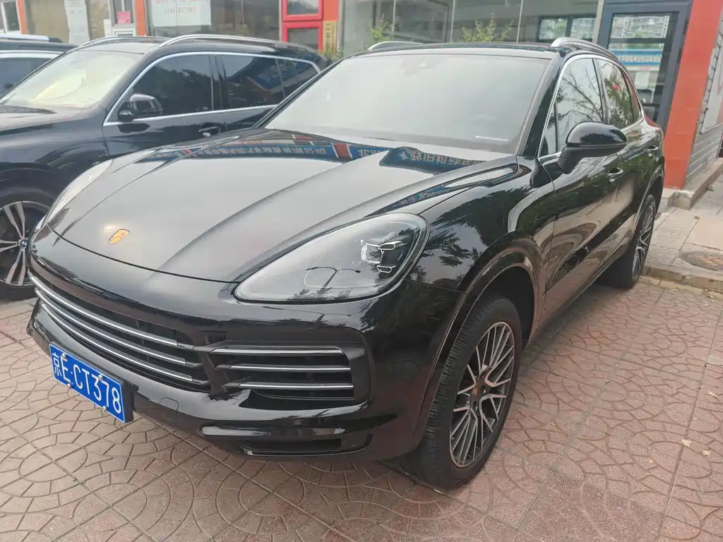 Купить Porsche Cayenne