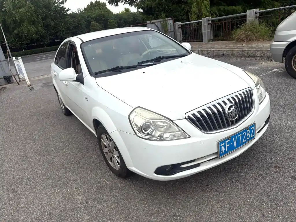 Buick Excelle — миниатюра 3