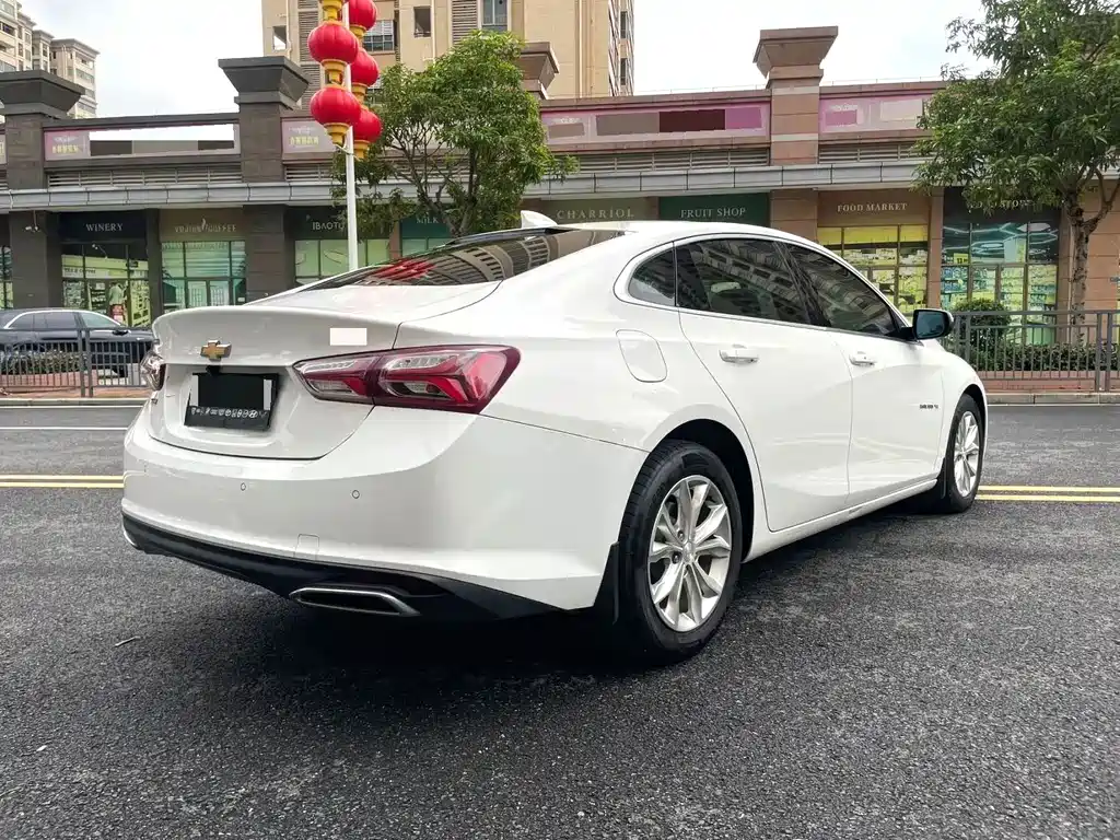 Chevrolet Malibu XL — миниатюра 7