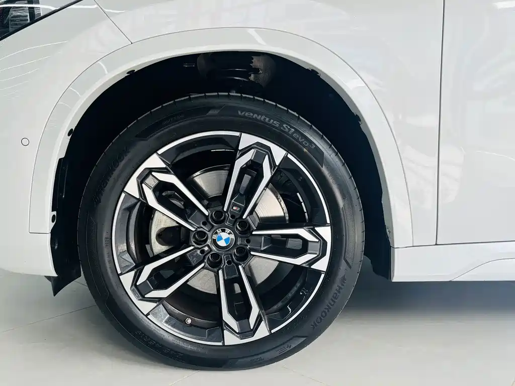 BMW X1 — миниатюра 5
