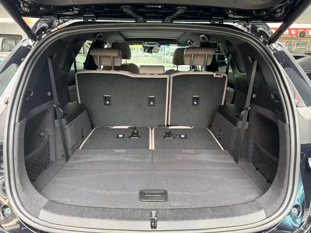 BYD Tang New Energy — миниатюра 10