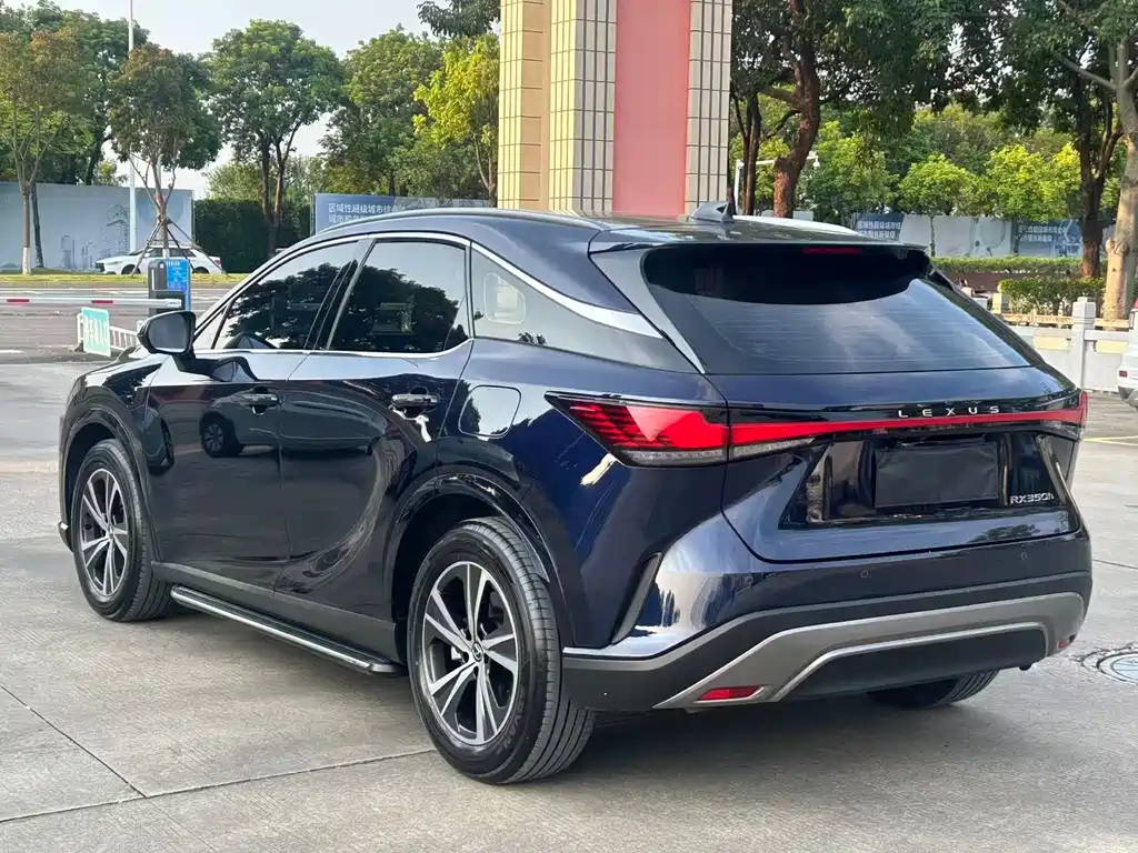 Lexus RX — миниатюра 9