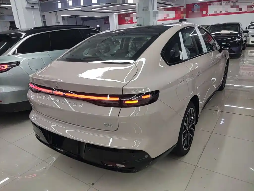 Leapmotor Ноль один. — миниатюра 7