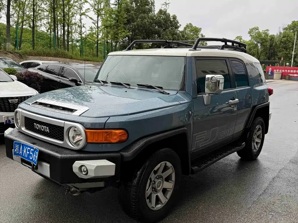 Toyota FJ Cruiser 2017