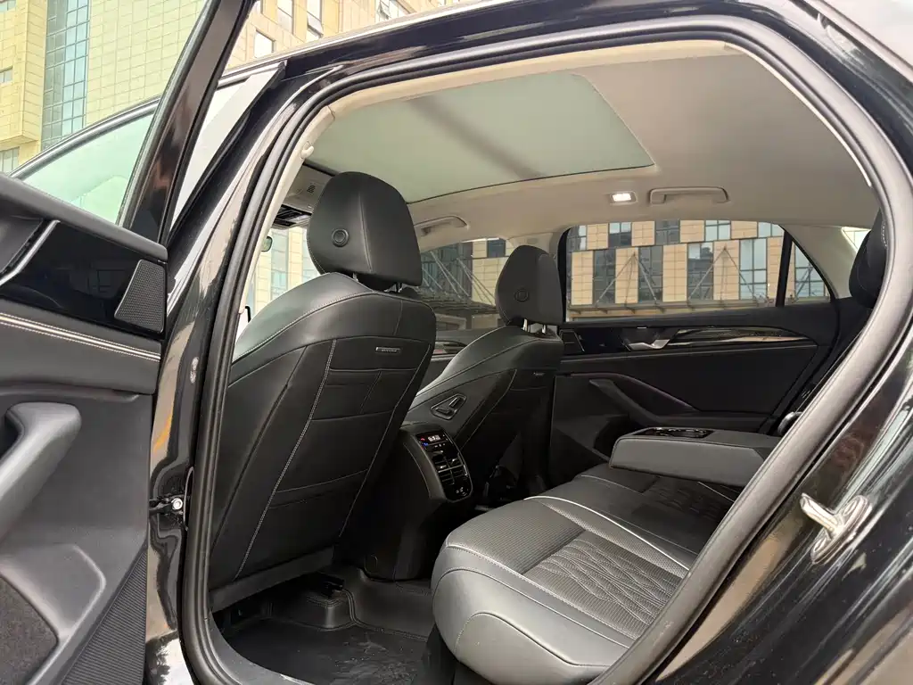 Volkswagen Magotan — миниатюра 8