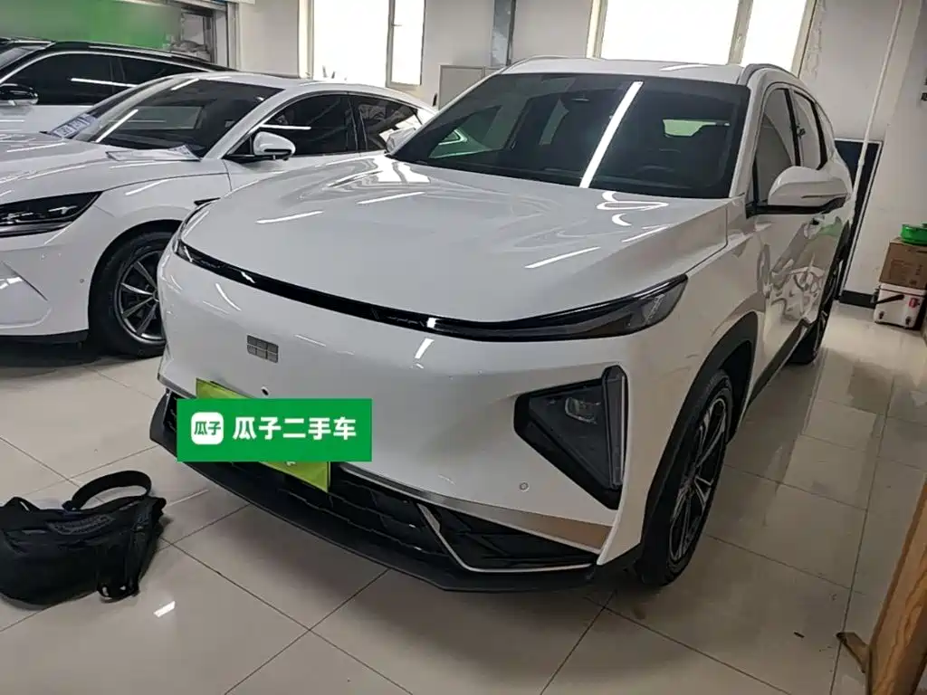 Geely Galaxy Galaxy L7 L7 2025 EM-i 115km