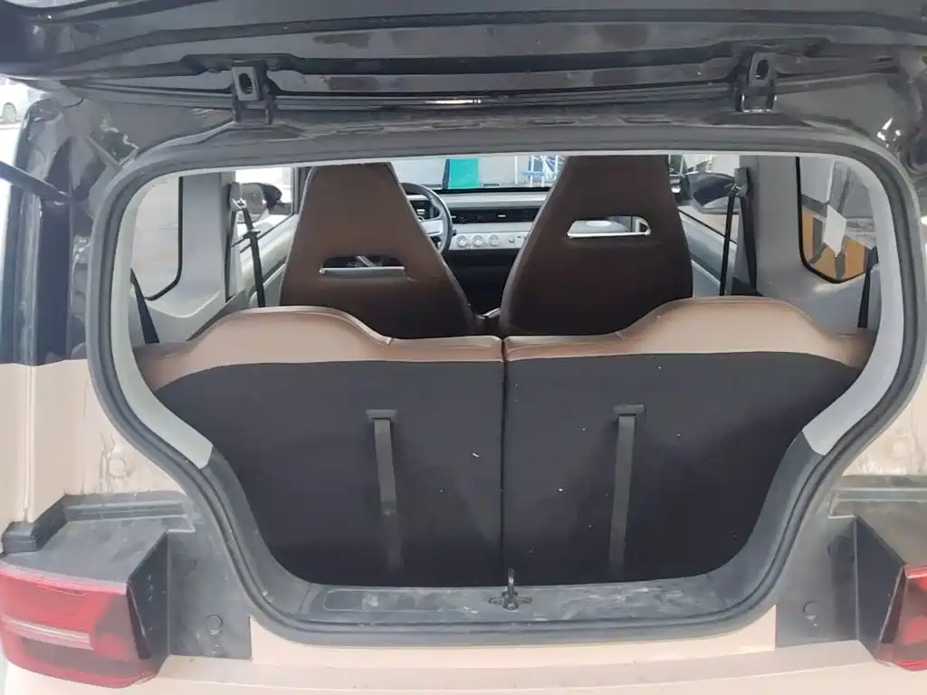 Wuling MINIEV — миниатюра 19