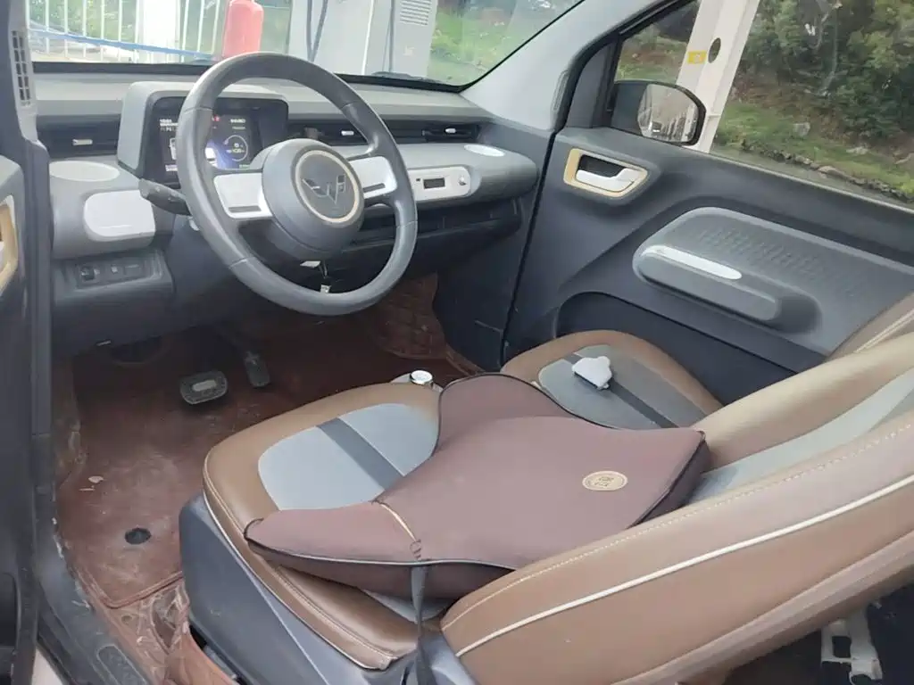 Wuling MINIEV — миниатюра 15