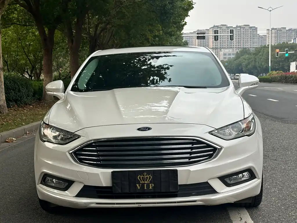 Ford Mondeo — миниатюра 2
