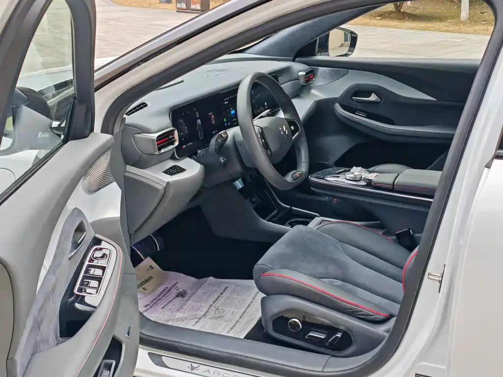 ARCFOX EXTREME FOX POLAR FOX ALPHA S