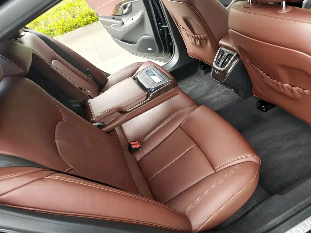 Buick LaCrosse — миниатюра 9