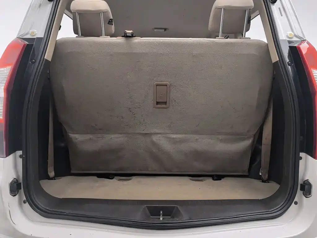 Wuling Hongguang — миниатюра 16